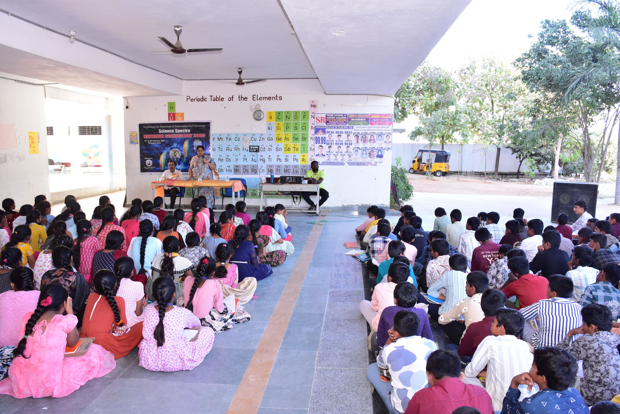 Students attending the Science Spectra programme